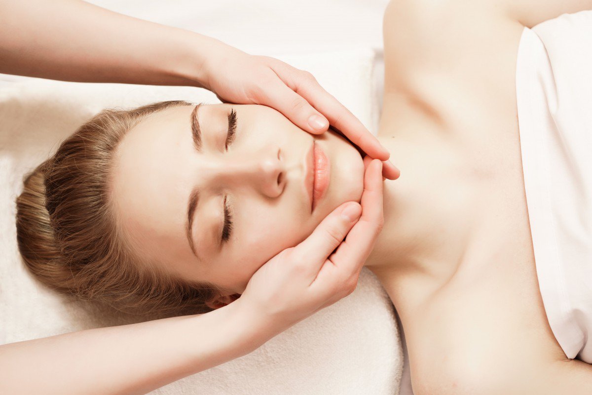 The Science behind Face Oils